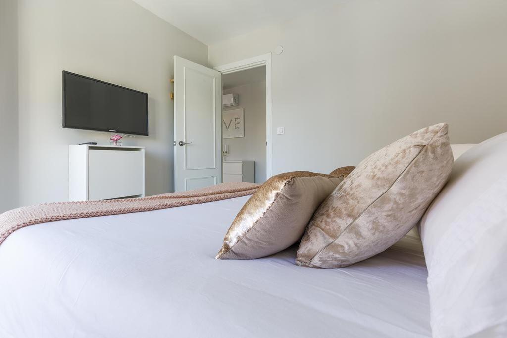 A&C Torre Del Mar -Malaga 2 Room Exterior photo