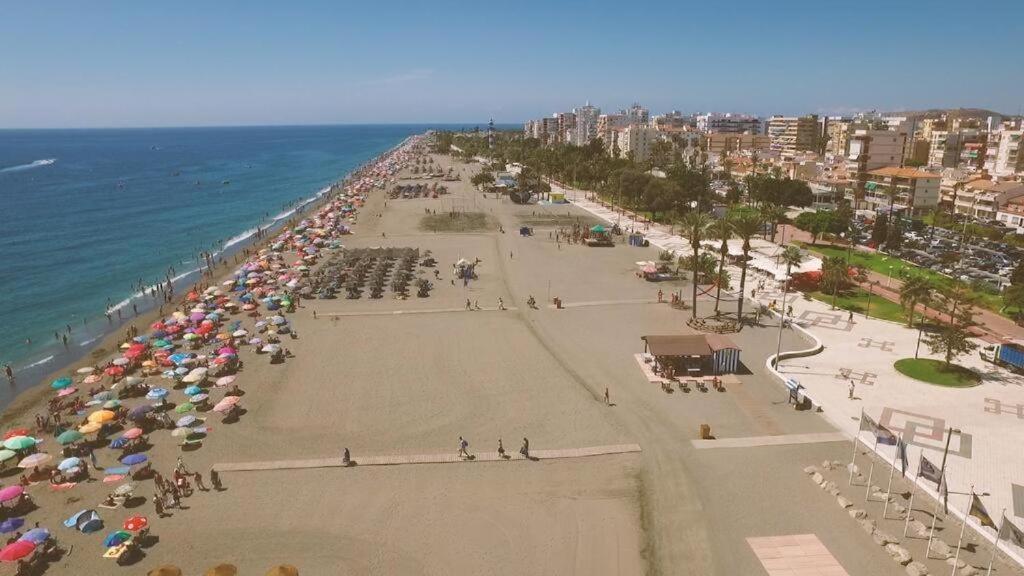 A&C Torre Del Mar -Malaga 2 Room Exterior photo